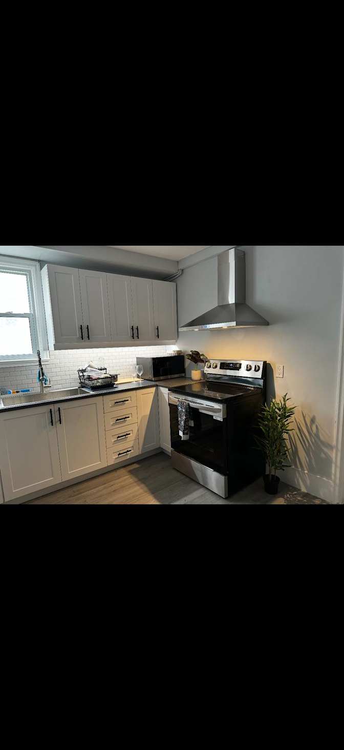 Photo of Lawrence's room