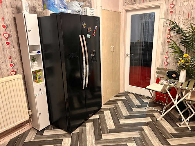 Photo of Lewis M's room