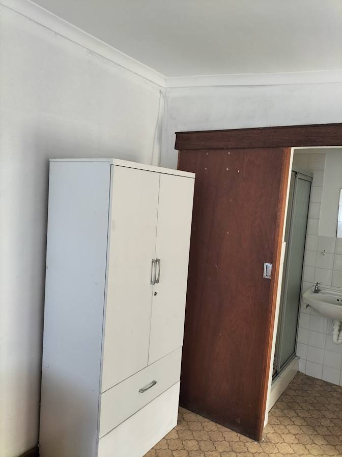Photo of PAROW WEST's room