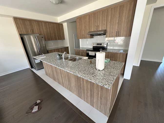 Shuning (Jane) You's room