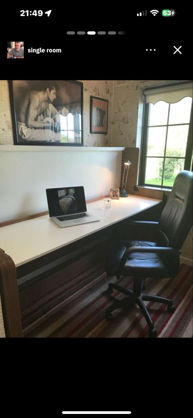 Photo of derek mckenna's room