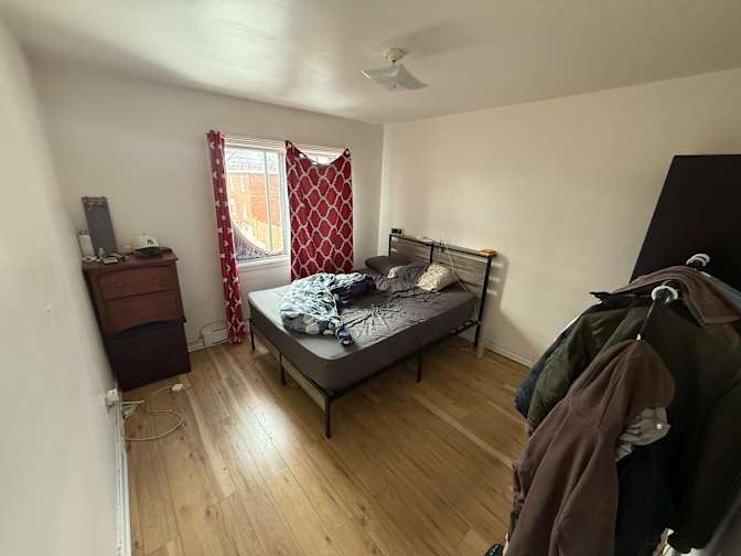 Photo of Asis's room