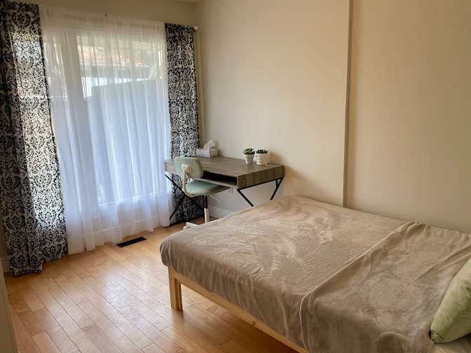 Caroline Schmidt's room