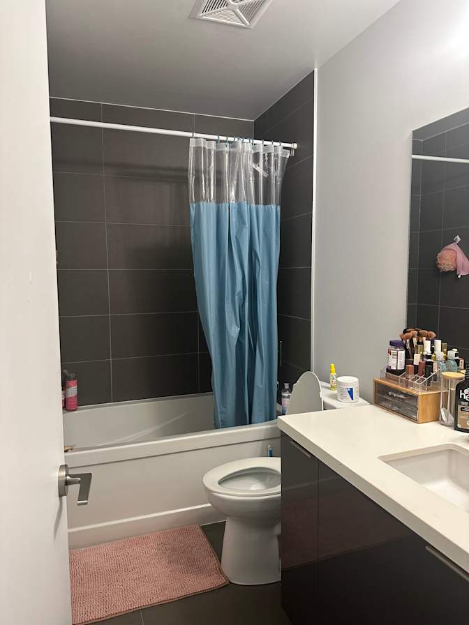 Photo of Karine's room