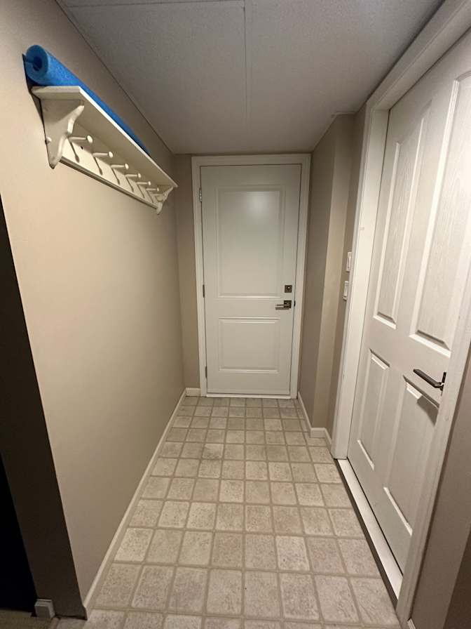 Basement Suite's room