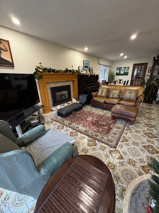 Shree Chandra's room