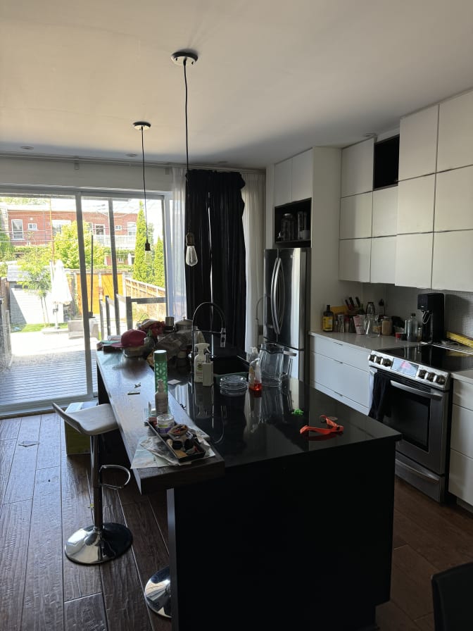 Ahier, Martine's room