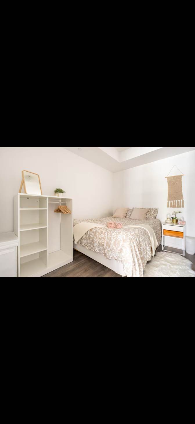 GeoffreyLeger's room