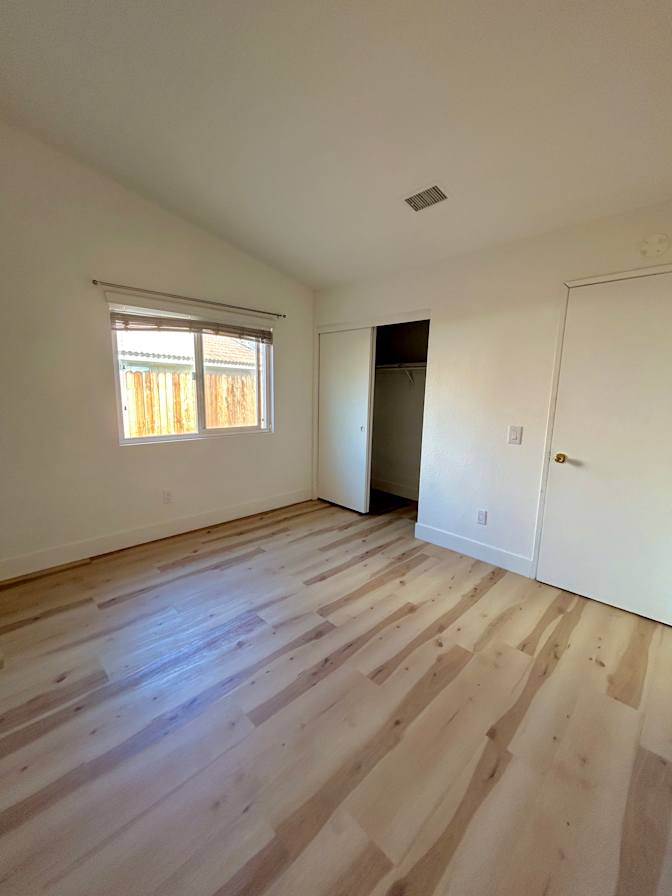 Photo of Viviana's room