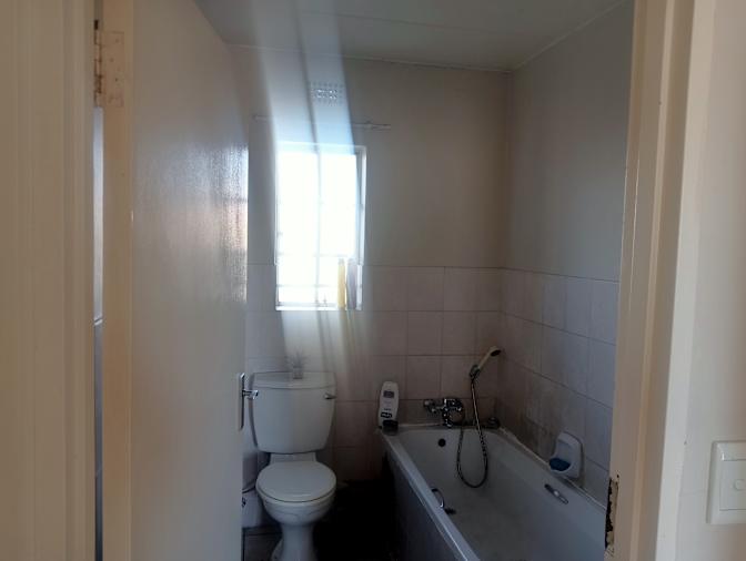 Photo of Johnny Mokhine's room
