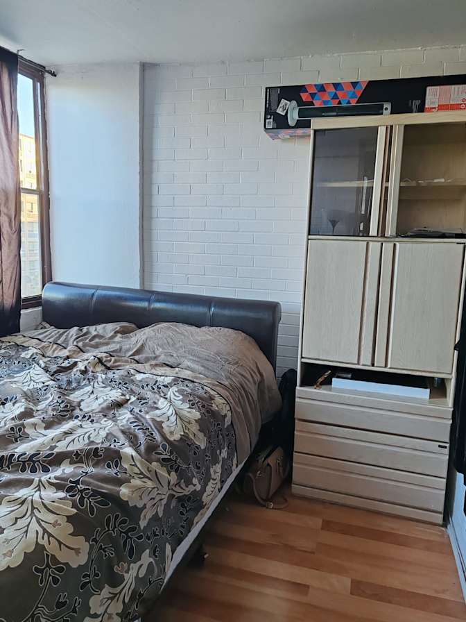 Photo of Alina Kim's room
