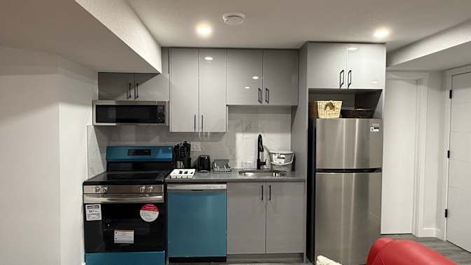 Elodie Tamdem's room