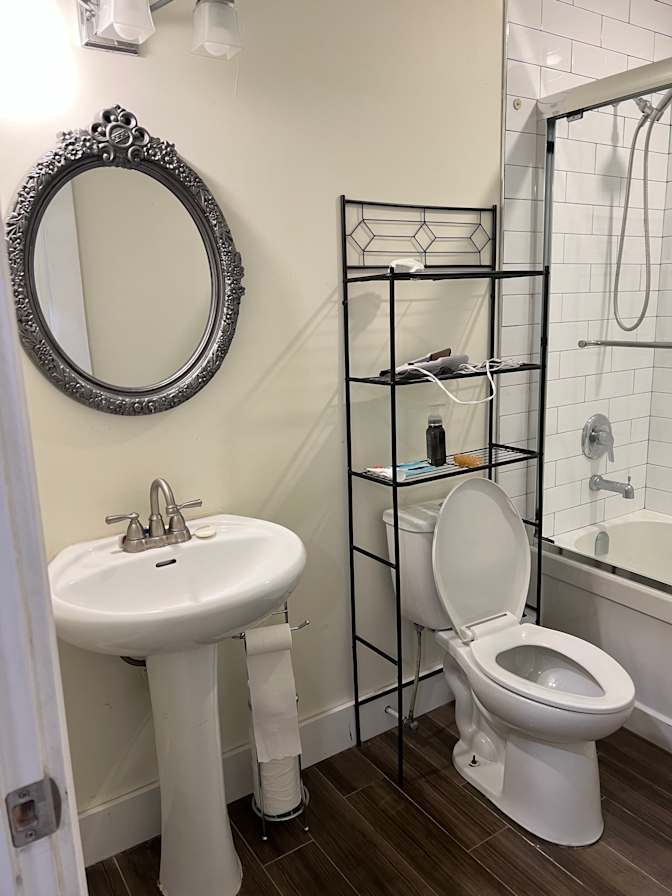 Cathy Andreacchi's room