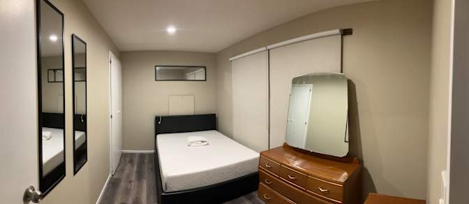Photo of Carlos Sebastián's room