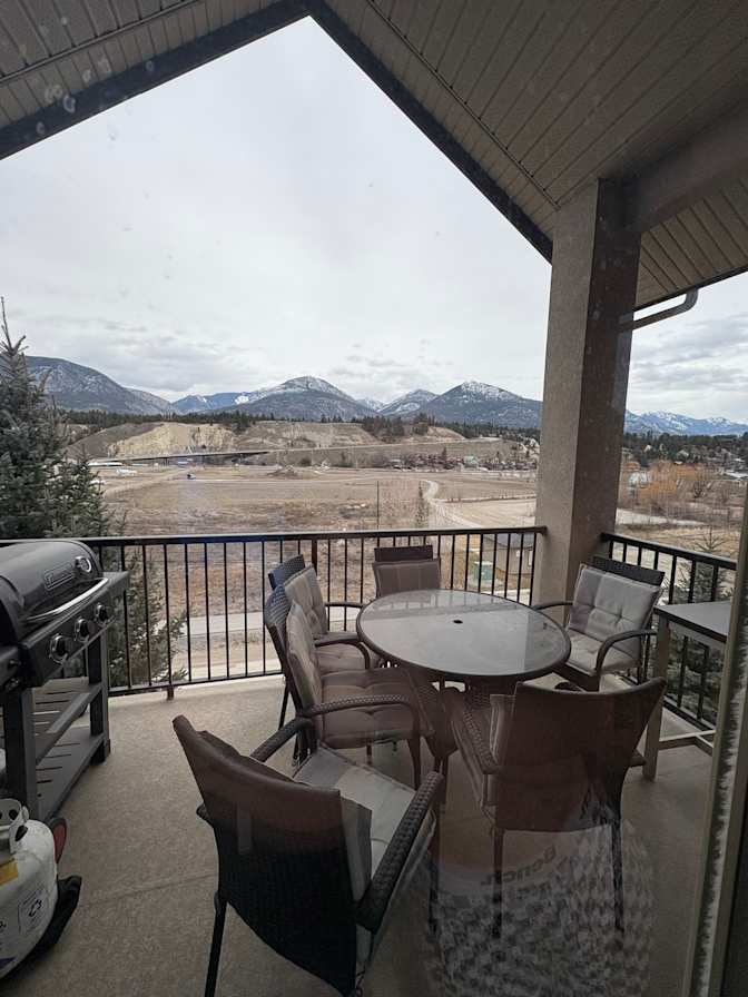 Spencer Hewins's room