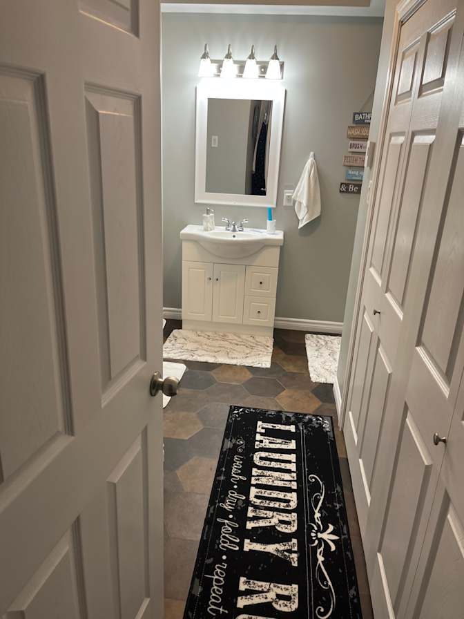 Gloria Hayman's room