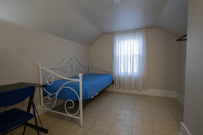 Dina Castillo's room