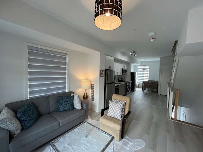 All-Females home's room