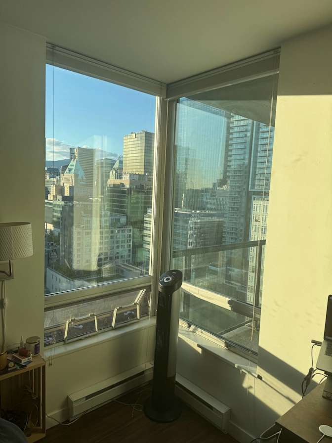 Justin Zacharius's room