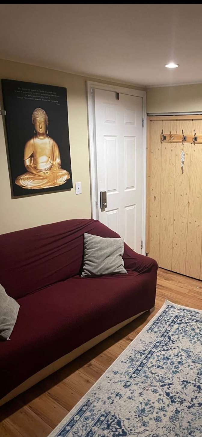 Photo of Jen's room