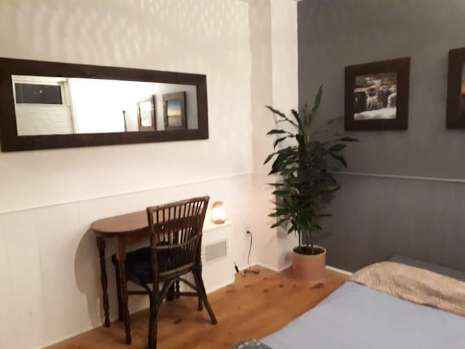 Photo of Mary Anne's room