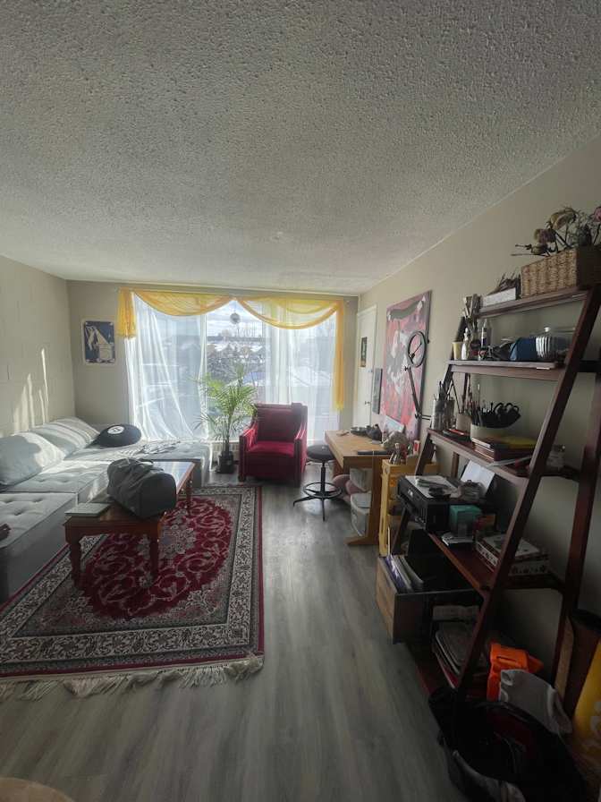 ROSIANNE BERTHELOT's room