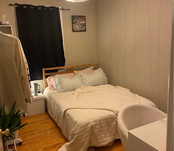 Nicole's room