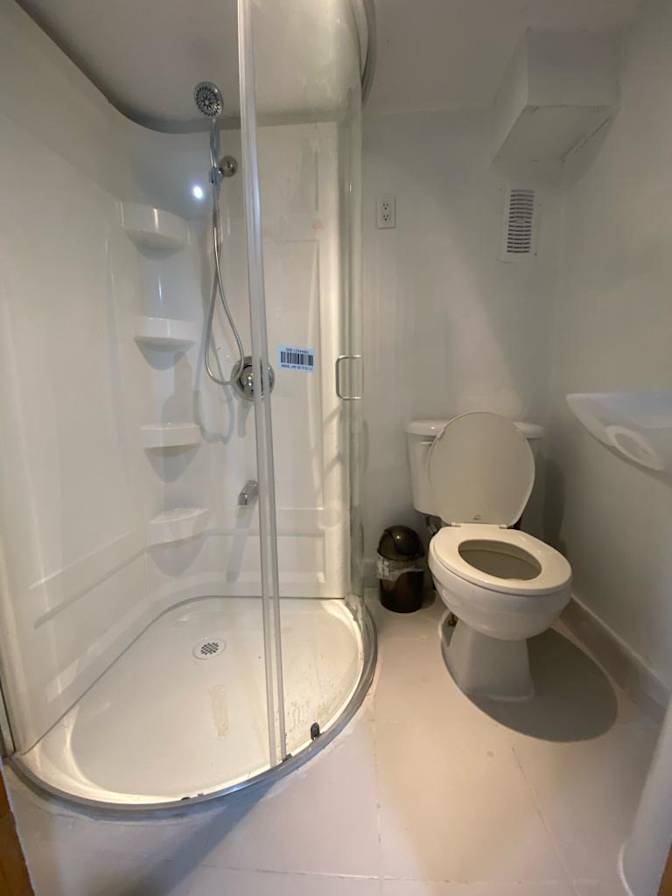 Emmanuel Wagne's room