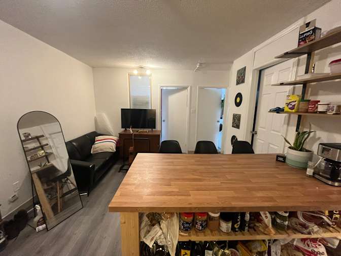 Photo of Simon's room