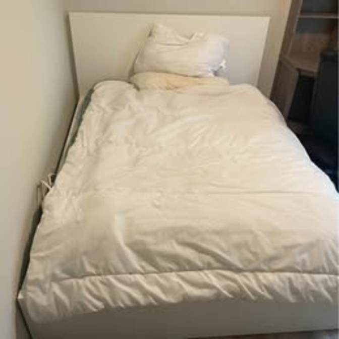 Ryen Davidson's room