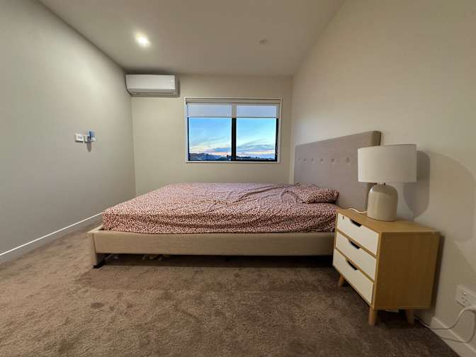 Photo of JUSTIN CHOI's room