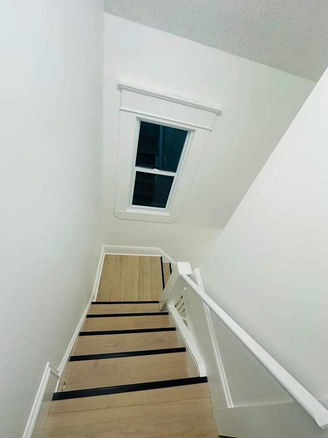 Khushreet Kaur's room