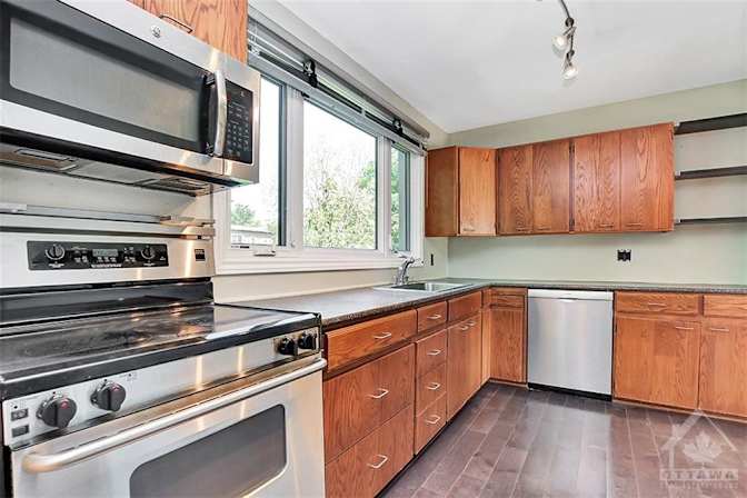 Chanel Derouin's room