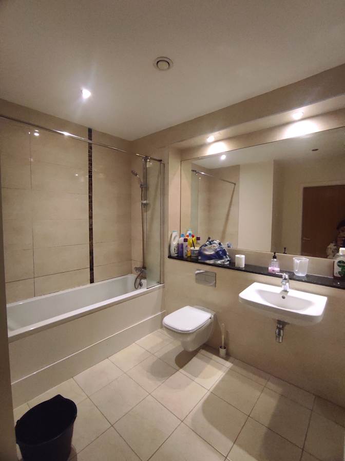 Photo of Vinit S's room