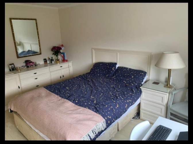 Photo of Devina's room