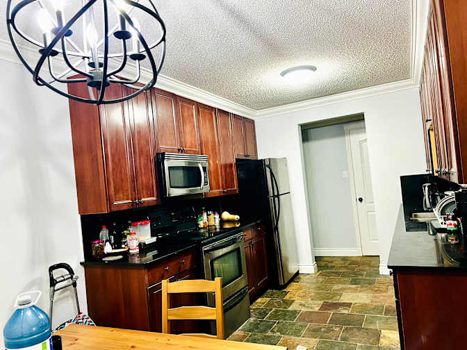 Sehrish Pretty's room