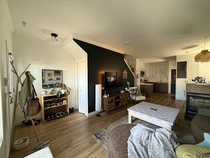 Photo of HARLEY's room