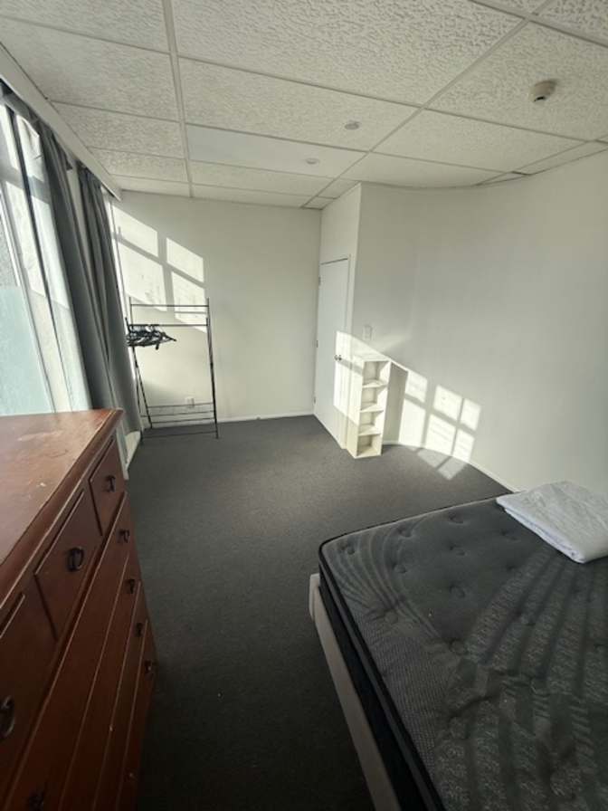 Photo of Andrew Manson's room