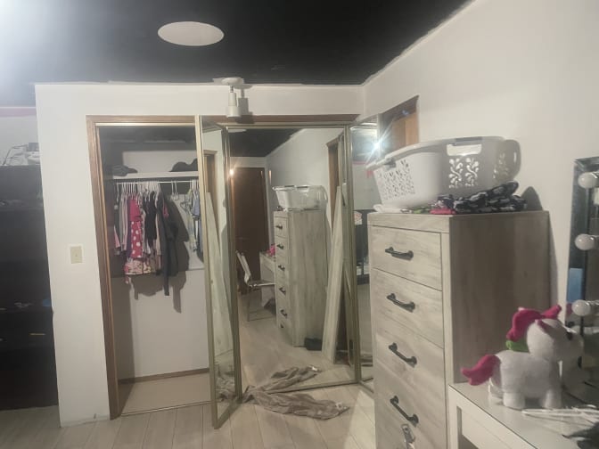 Kinsley Pearen's room