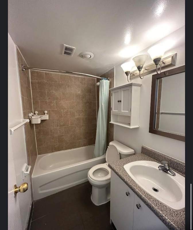 Photo of Huseyin Susam's room