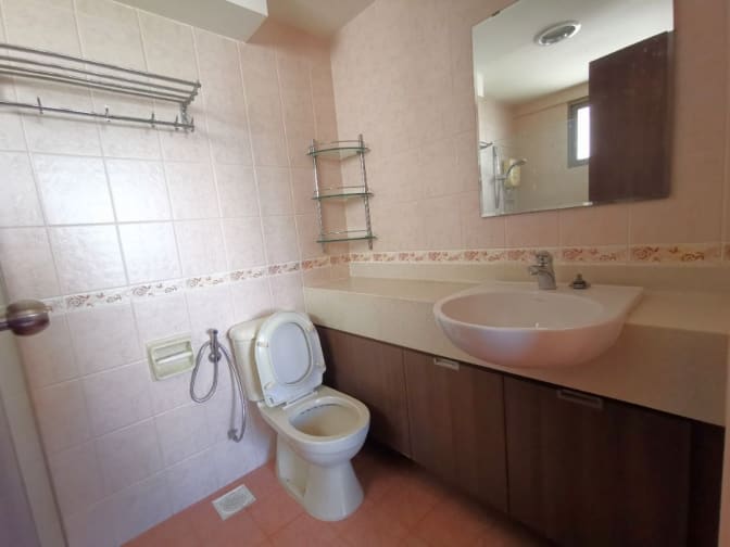 Photo of Customer Enquiry's room