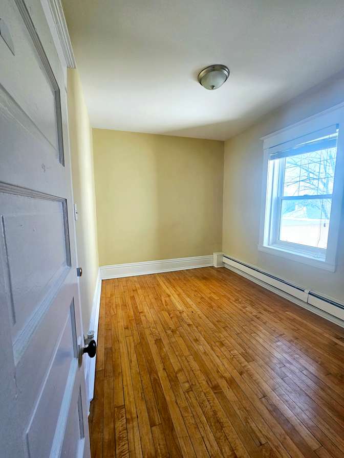 Logan Jennings's room