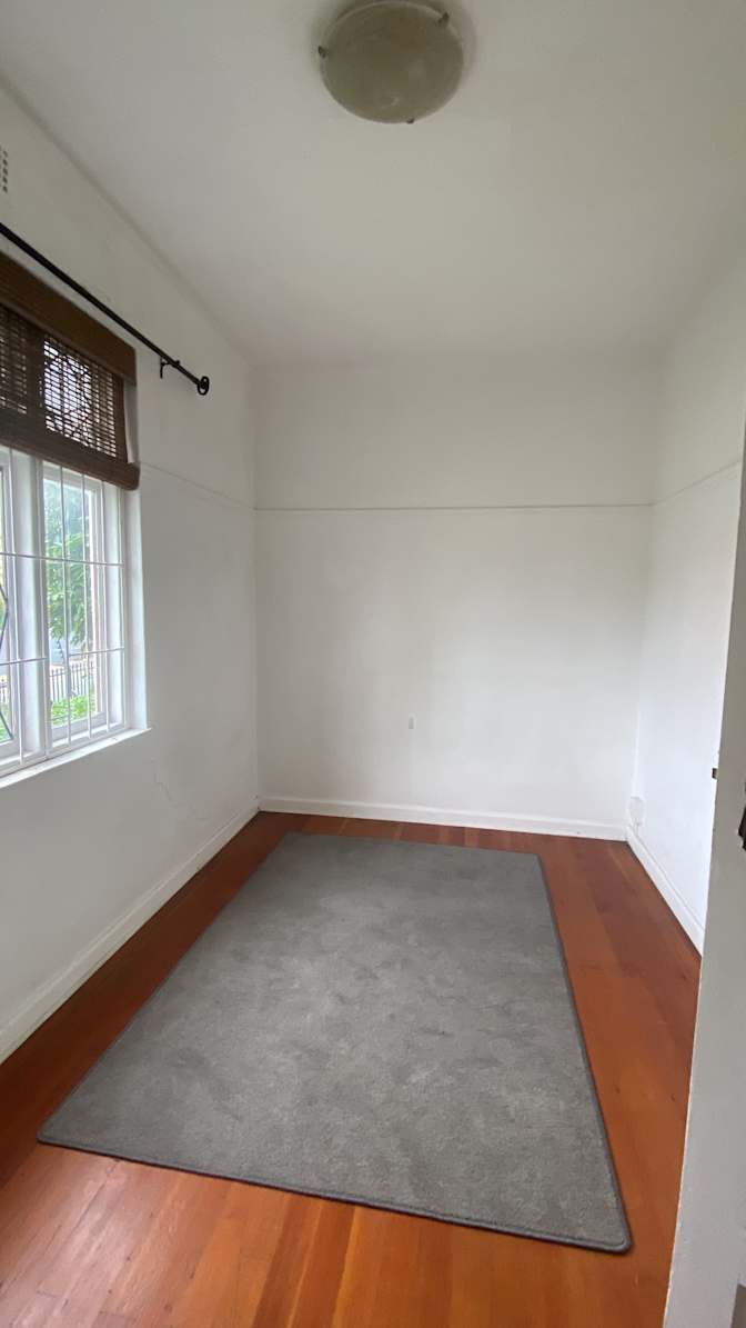 Photo of Brandon Lennox's room