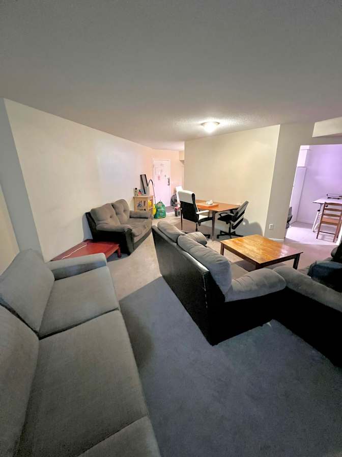 EKC Homestay Toronto's room