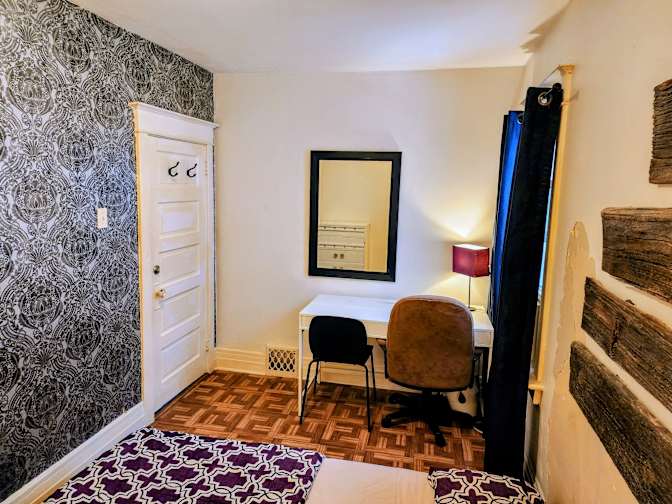 Photo of Laure's room