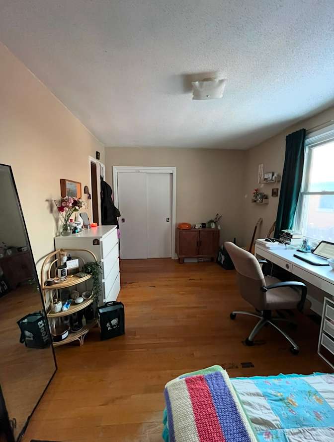 Photo of Asia's room