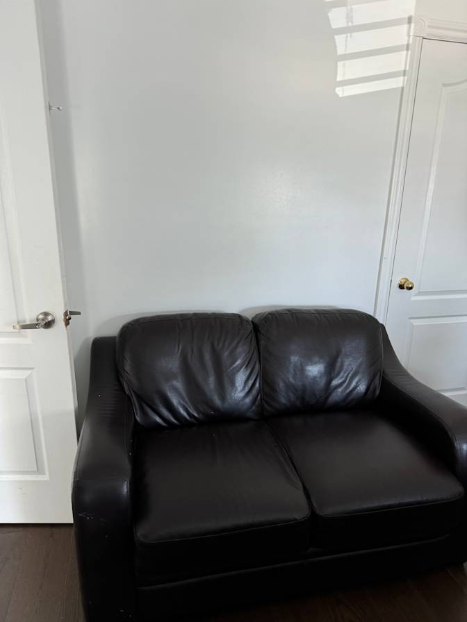 Kamalini Varatharajan's room