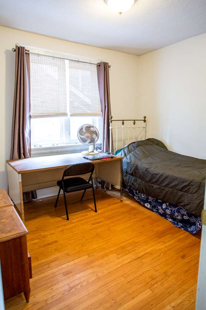 Marlowe Porter's room