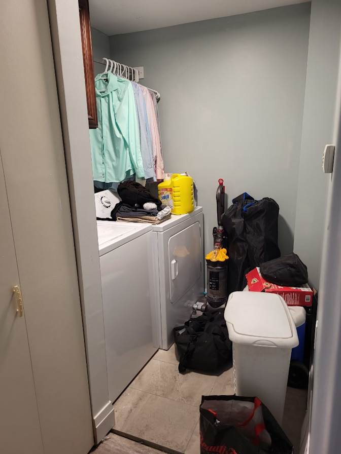 quinn hollohan's room