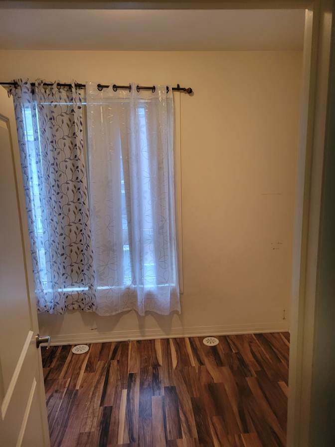 Sheldon Walker's room